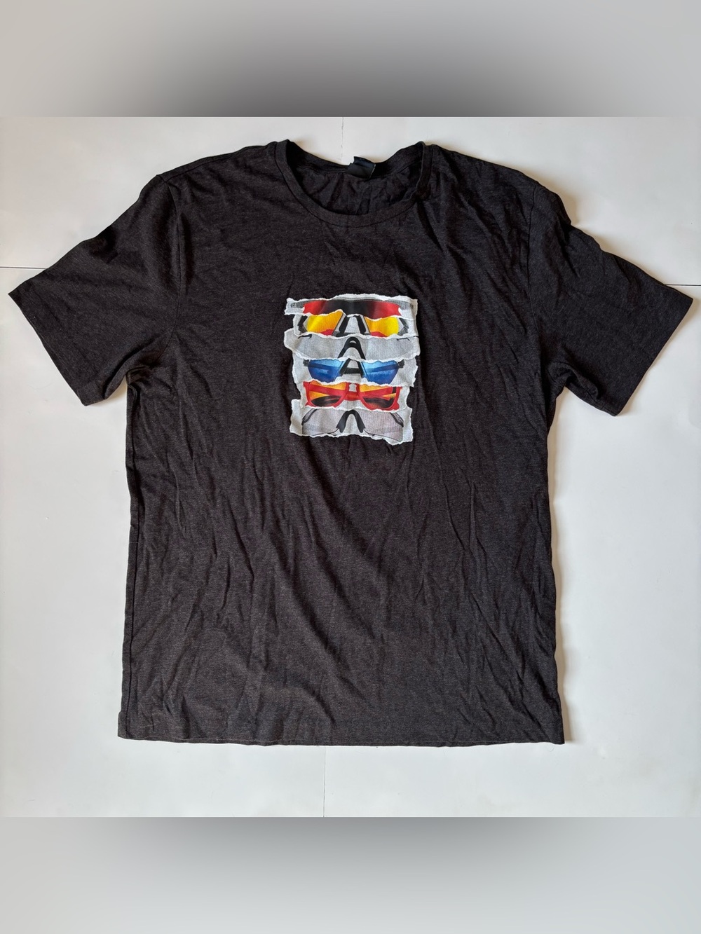 Oakley Black Short Sleeve Tee with Multicolor Sunglasses Graphic 100% Cotton